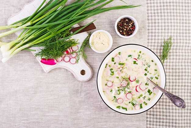 Классический японский бенто с дайконом и рисом
