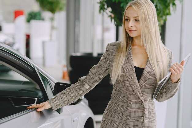 Детали экстерьера: фары, решётка и другие акценты