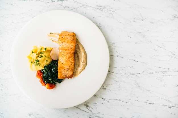 Рулеты из горбуши с творогом и овощами