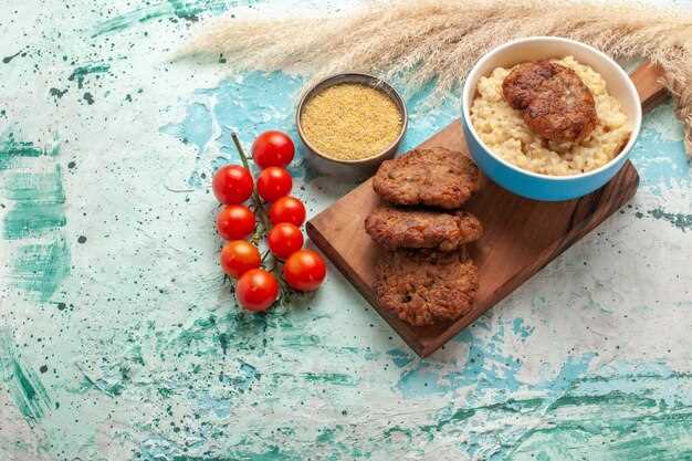 Классические котлеты из свинины с луком и специями