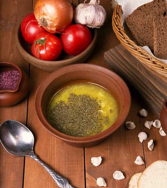 Грибной соус с сметаной и чесноком