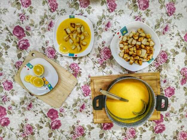 Варианты приправ и зелени для классического куриного супа