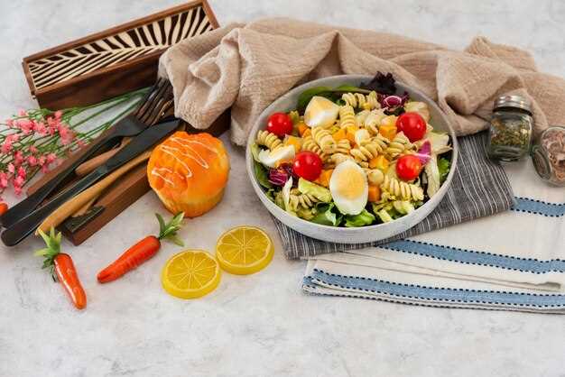 Теплый салат с курицей и овощами: пошаговая инструкция